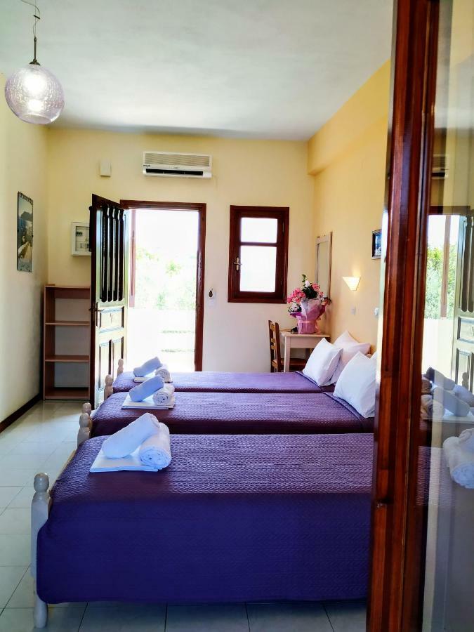 Studios Filippos Skopelos Town Exterior photo